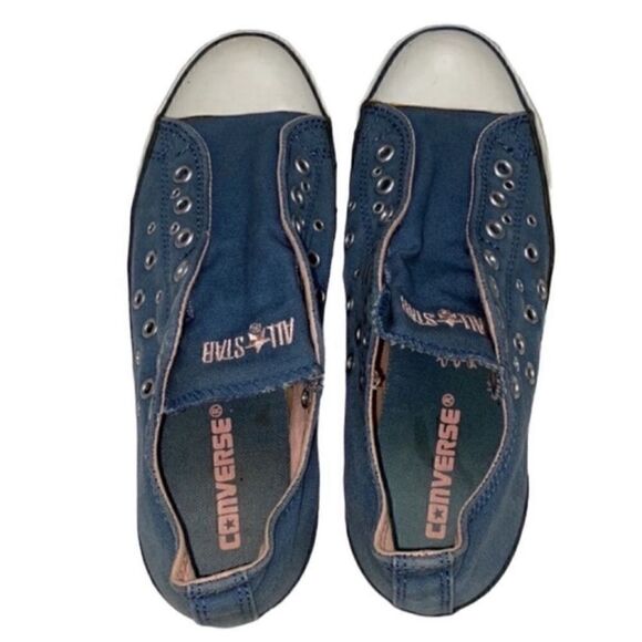 Converse Studded Blue Unisex Sneakers(Size 6
Men's,8 Women's) - Picture 2 of 7